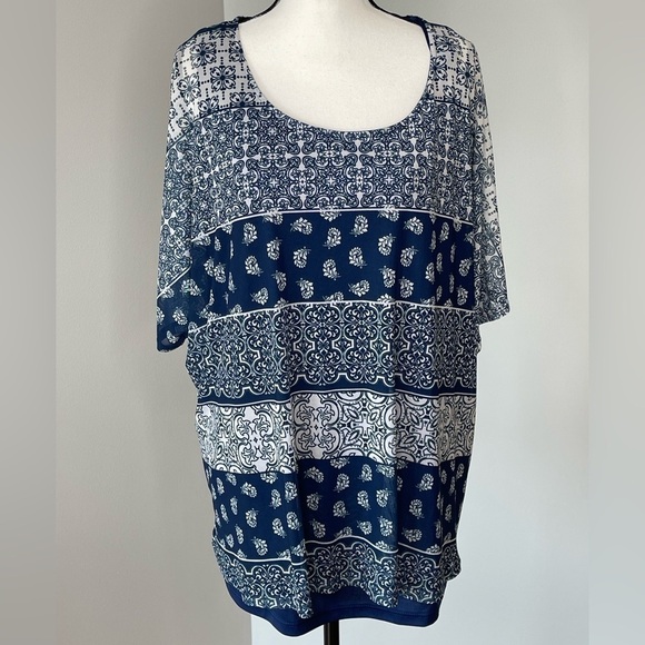 Catherines size 2X top blue lined - Picture 1 of 8